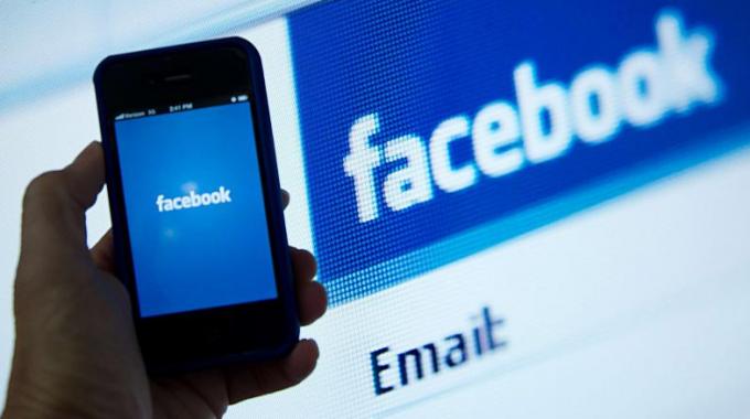 सन् २०१७ सम्म मोबाइलमा फेसबुक प्रयोग गर्ने भारतमा सबैभन्दा धेरै हुने
