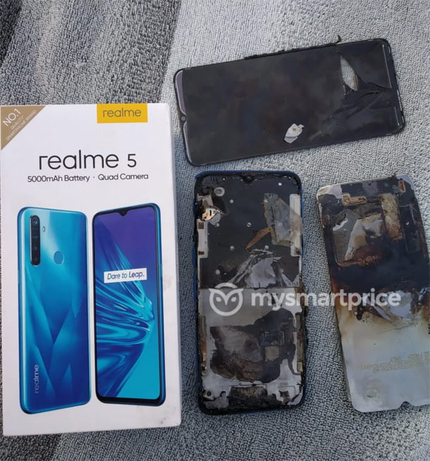 Realme Smartphone blast