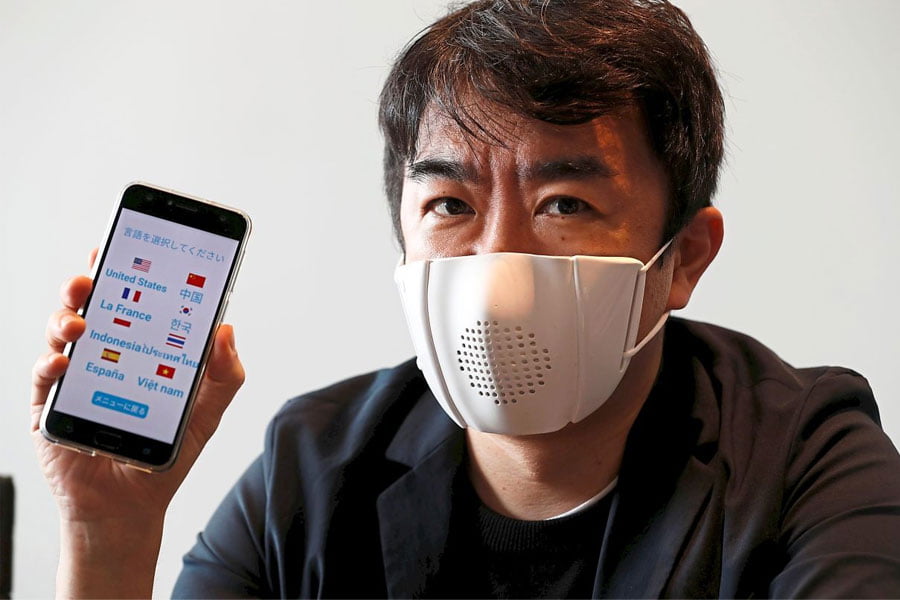 जापानी स्टार्टअप कम्पनीले बनायो स्मार्ट फेस मास्क, फोन कल र भाषा अनुवाद गर्न सकिने