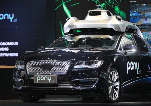 टोयोटा र साझेदार पोनी डट एआईले चीनमा बृहत स्तरमा रोबोट्याक्सी उत्पादन गर्ने