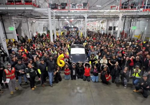 टेस्लाले आफ्नो ६० लाखौं युनिट विद्युतीय गाडी उत्पादन गरेको घोषणा