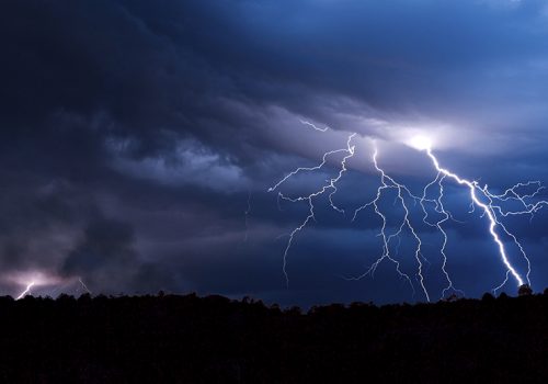 विश्वकै लामो ‘चट्याङ प्रकाश’ को नयाँ विश्व रेकर्ड